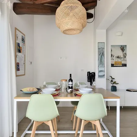 Naked House Bari Sardo